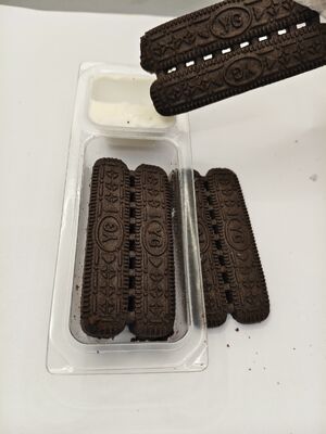 Milchcreme Dip Chips mit 35% Milchfett und Verpackung - gesundes Snack-Mix mit reduzierter Laktose