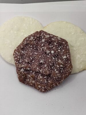 Original und schwarze Reiskekse - leichte und knackige Schneekekse mit klassischen Aromen