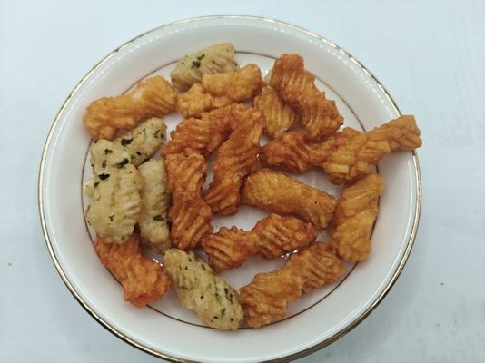 Mischte Reiskrackereien mit Algen Sojasauce Geschmack Fusion Traditionelle chinesische Snacks