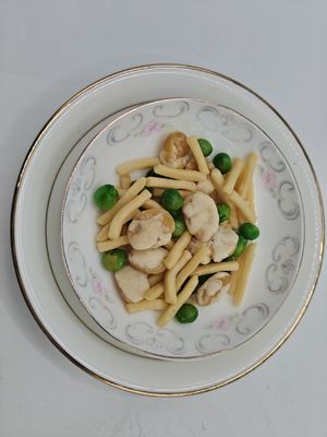 mit Salz gebackene Gemisch-Garnelen- und Bohnen-Scheiben Snack