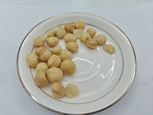 Geröstete Makadamienüsse