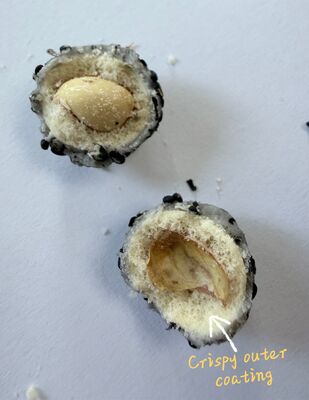 Fünf-schwarze Körner beschichtet Schwarzes Sesam Erdnuss mit knackiger Außenbeschichtung und fettes Erdnuss im Inneren - Sojabohnen Snack