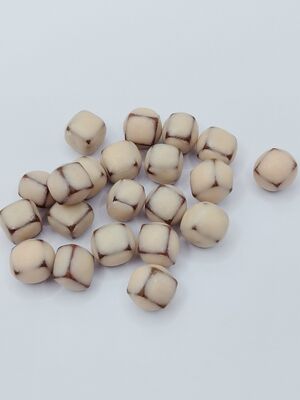 Geröstete Sojabohnensnacks mit Erdbeerfraise – gesunder Snack mit natürlichem Erdbeergeschmack