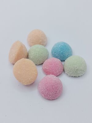 Pastellfarbene Kaugäse und weiche Fruchtgummies mit Fruchtgeschmack Sojabohnen Snacks