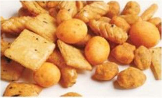 Reine geschmackvolle BBQ-Aroma-Reis-Cracker-Mischung beschichtete gebratene Erdnuss-Mischimbisse