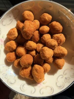 Köstlicher Erdnuss-Snack mit Überzug, gesalzenem Eigelb und scharfem Geschmack für Großabnehmer