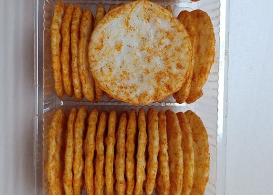 GRILL BRC nicht GMO briet die runden wohlschmeckenden Reis-Cracker-Imbisse und die knusperigen Geschmäcke