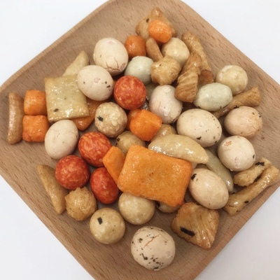 Gesunde knusperige Reis-Cracker-Hintermischung mit Erdnuss-gutem Geschmack Fried Crispy Snacks populär